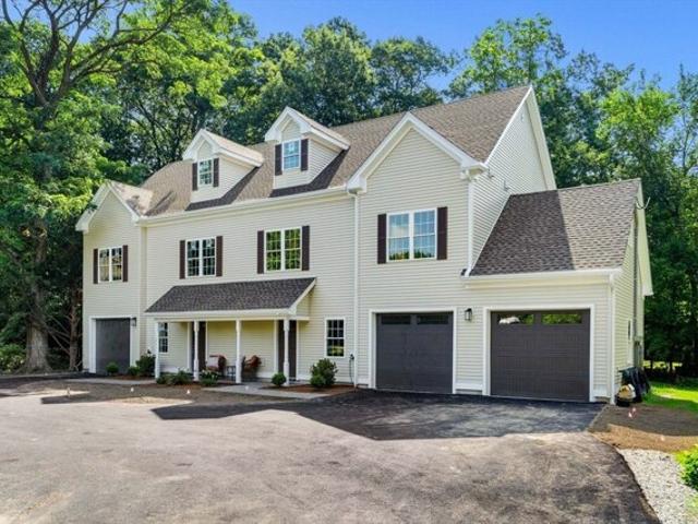 Condo for sale in North Andover