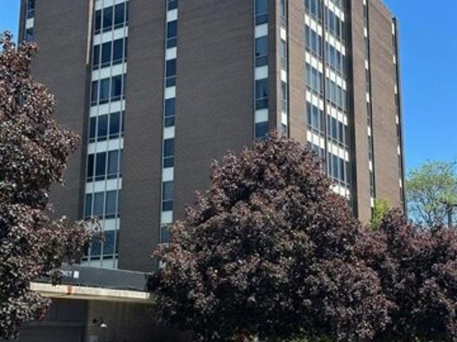 Condo for sale in Wyandotte