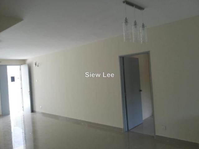 Townhouse for rent in Petaling, Damansara Damai