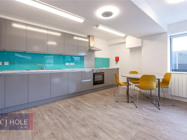Apartment for rent in Tallsticks, Harry Stoke
