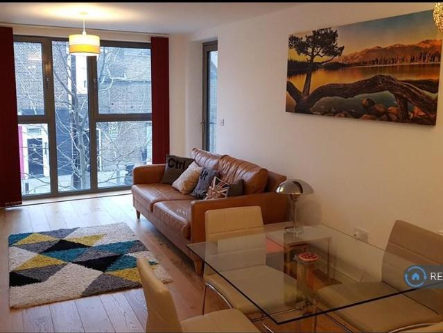 Apartment for rent in Stepney, Greater London