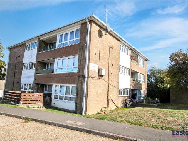Apartment for rent in Tattenham Corner, Reigate and Banstead