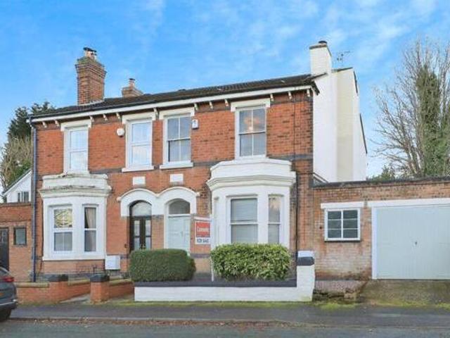 House for sale in Goldthorn Hill, West Midlands