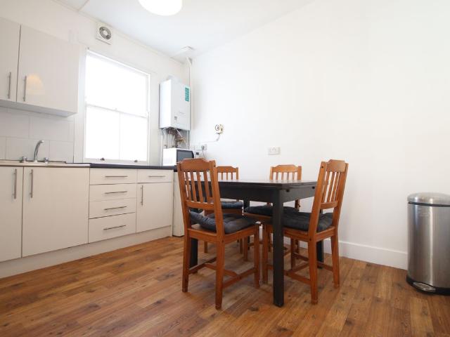 House for rent in Dartmouth Park, Greater London