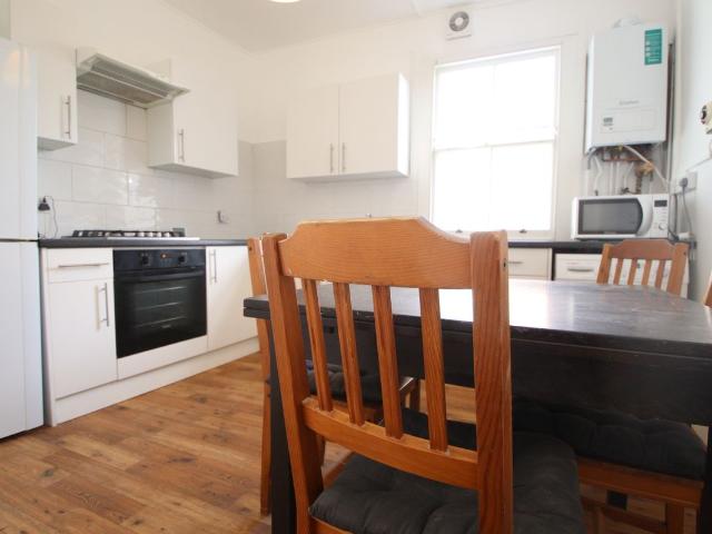 House for rent in Dartmouth Park, Greater London