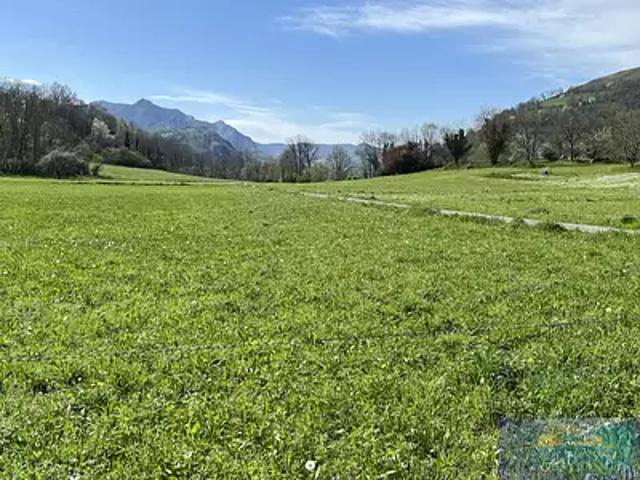 Terrain vente à Argelès-Gazost, Cheust