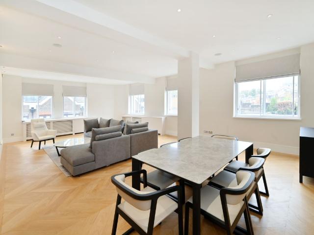 House for rent in City of Westminster, Greater London