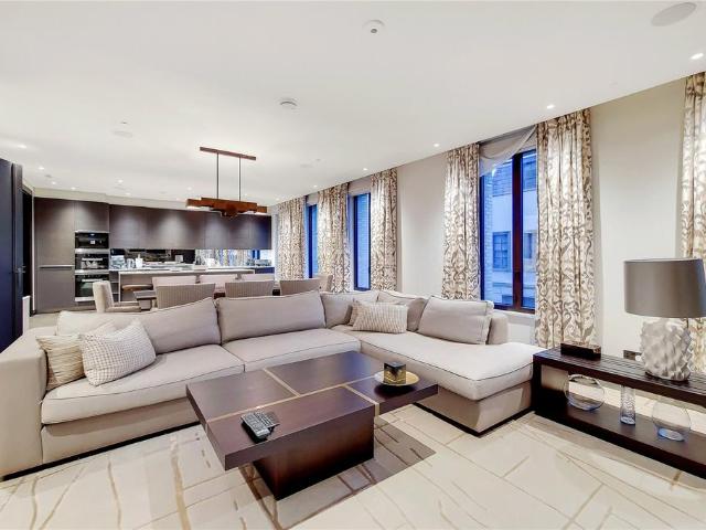 Apartment for rent in Knightsbridge, Greater London