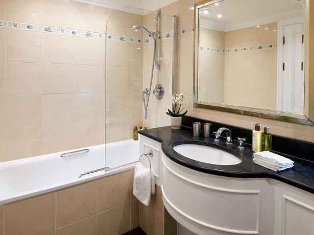 Apartment for rent in Knightsbridge, Greater London