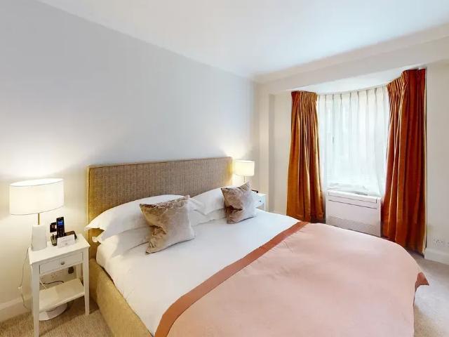 Apartment for rent in Knightsbridge, Greater London