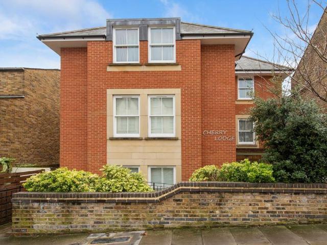 Apartment for rent in Archway, Greater London