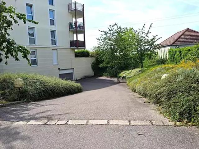 Garage vente à Dijon, Chevigny-saint-sauveur