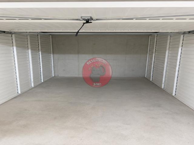 Garage vente à Dijon, Chevigny-saint-sauveur