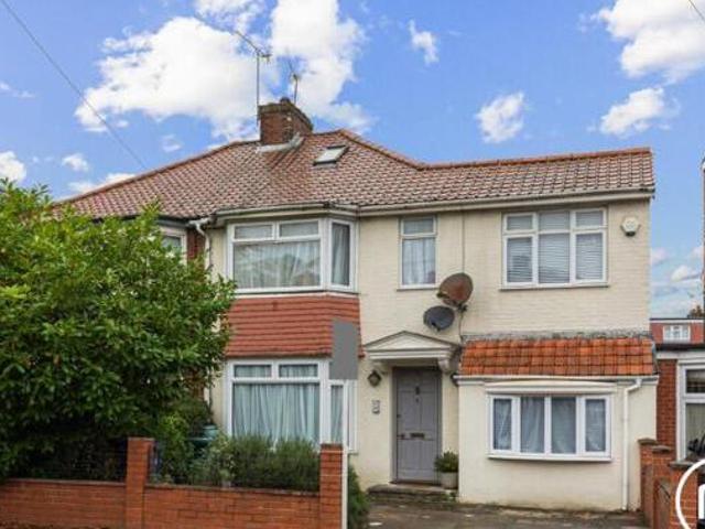 House for sale in Hertfordshire