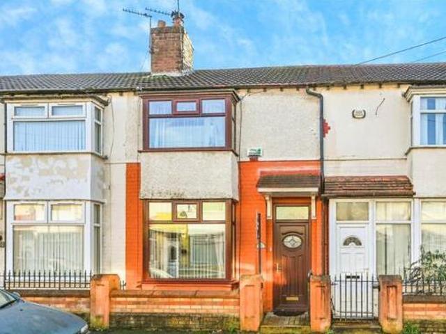House for sale in Calderstones