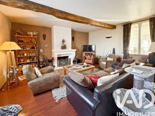 Maison vente à Compiègne, Chevrières