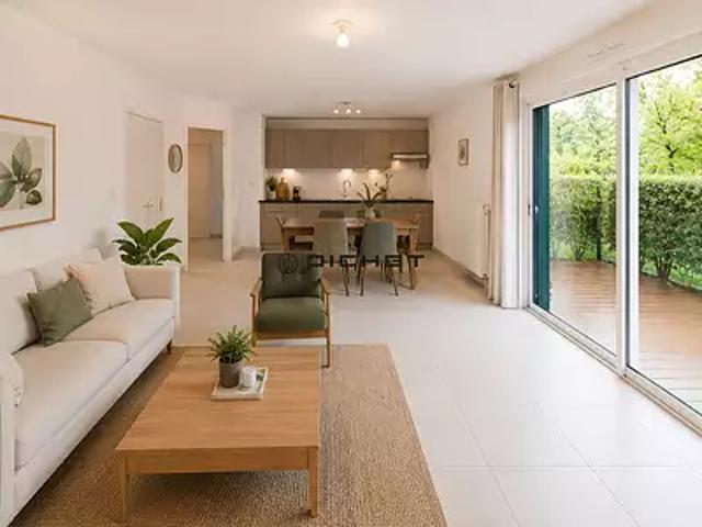 Appartement vente à Gex, Chevry