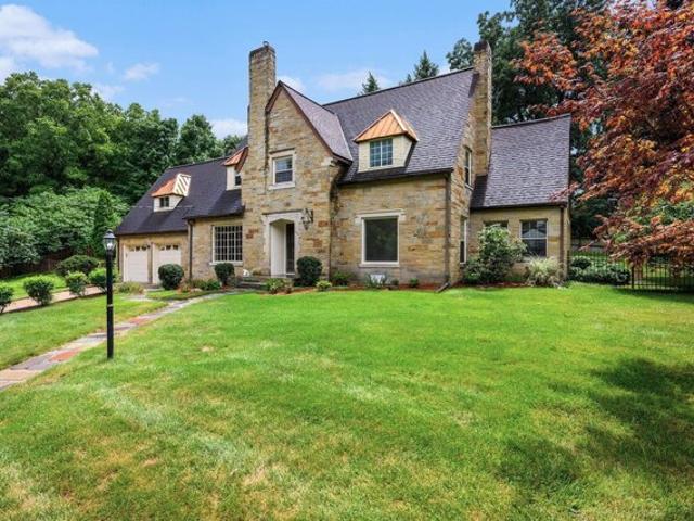 House for sale in Kalamazoo