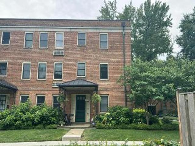 Condo for sale in Chevy Chase