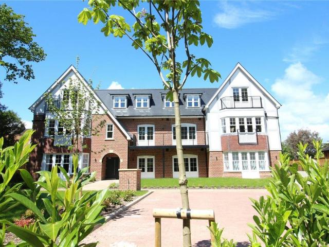 Apartment for rent in Highcliffe