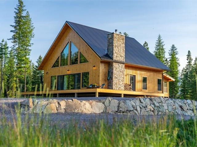 House for sale in Troy