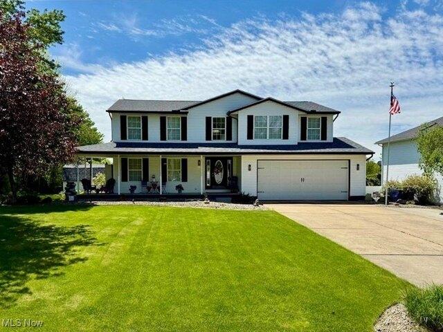 House for sale in Girard