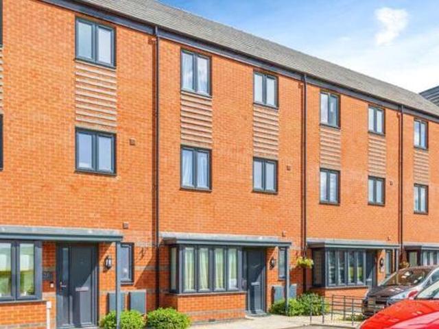 House for sale in Glenvale Park, Wellingborough