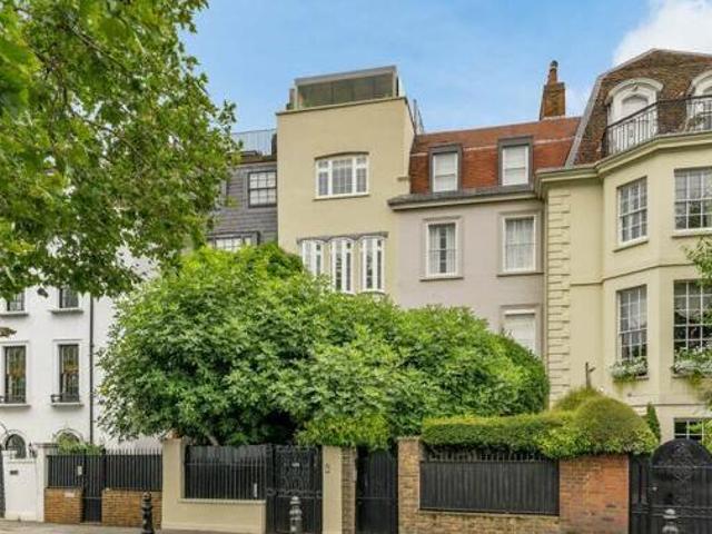 House for sale in Lyons, Greater London