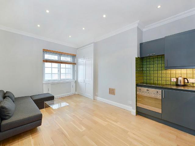 Studio for rent in Chelsea, Greater London