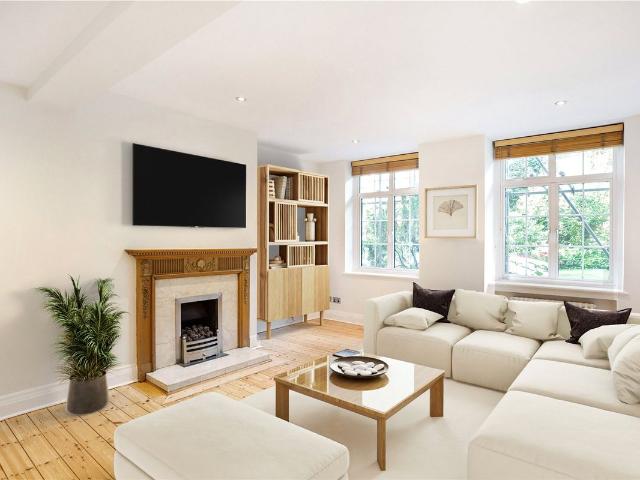 Apartment for rent in Chelsea, Greater London