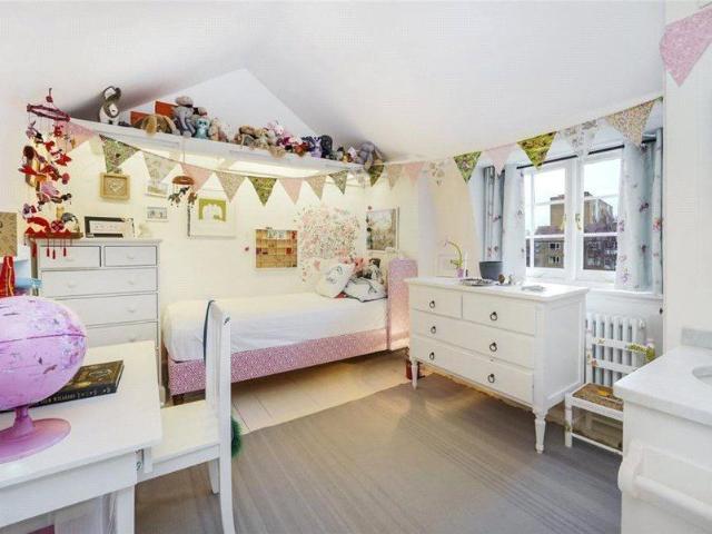 House for rent in Chelsea, Greater London