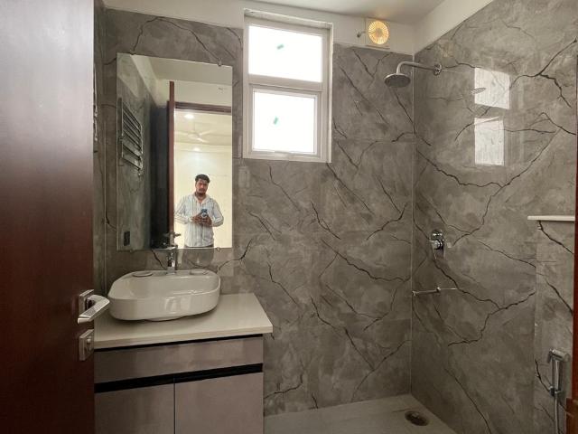 House for sale in Deri