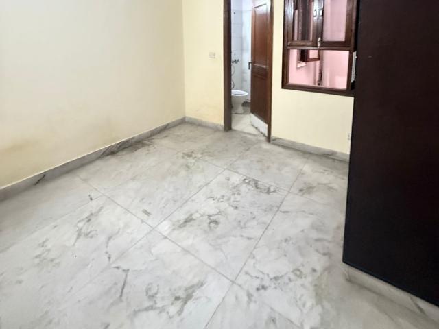 Flat for rent in Deri
