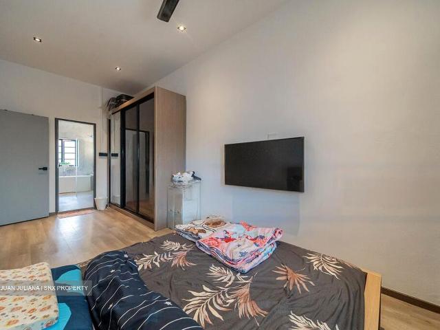 Condominium for sale in Hougang, 19 North East, Hougang