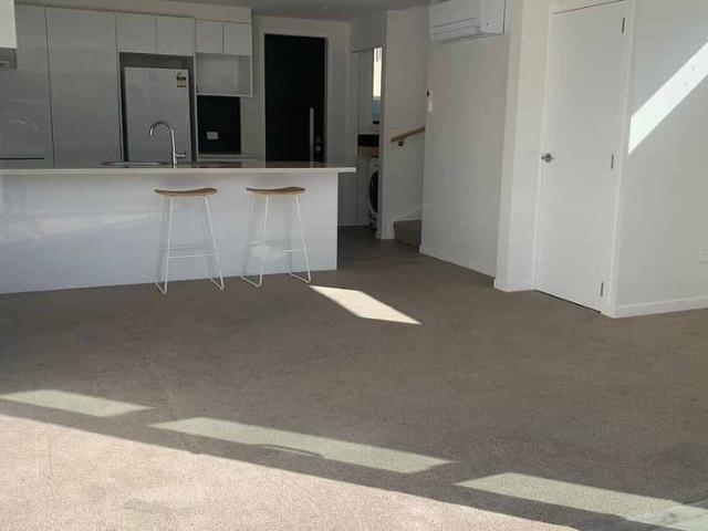 Townhouse for rent in Papakaio, Wellington