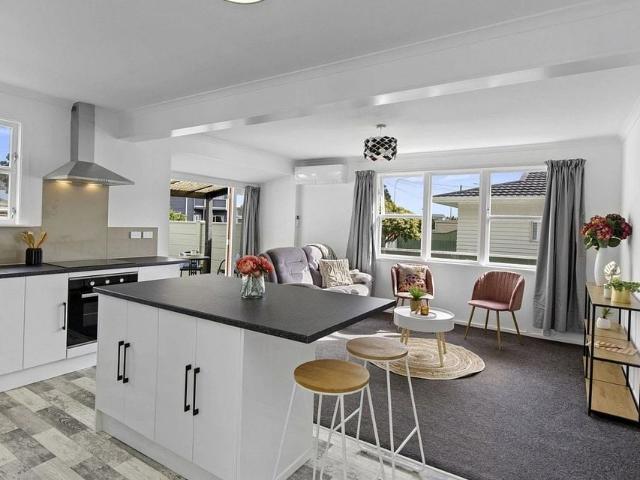 Apartment for rent in Lower Hutt, Wellington