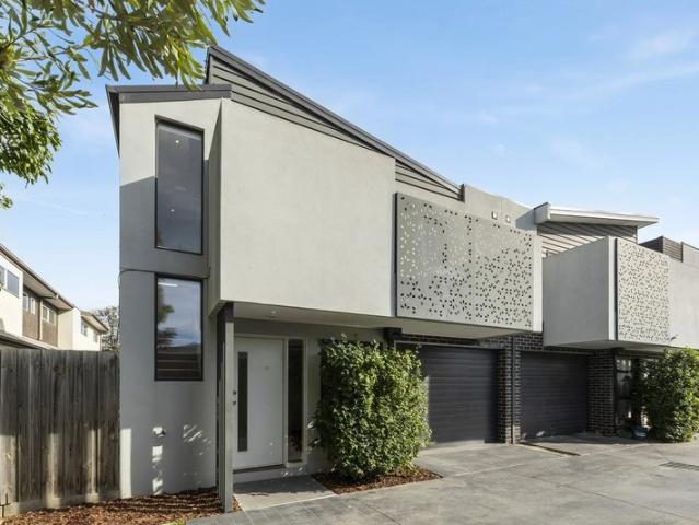 Townhouse for rent in Camerons Creek, Victoria