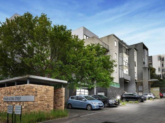 Apartment for sale in Kensington, Melbourne