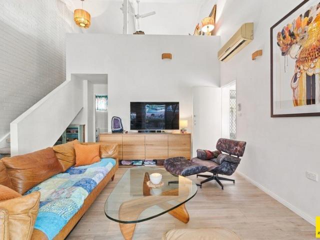 Apartment for sale in Edge Hill, Cairns
