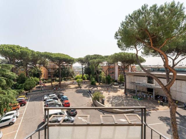Appartamento in affitto a Municipio Roma IX, Roma Capitale