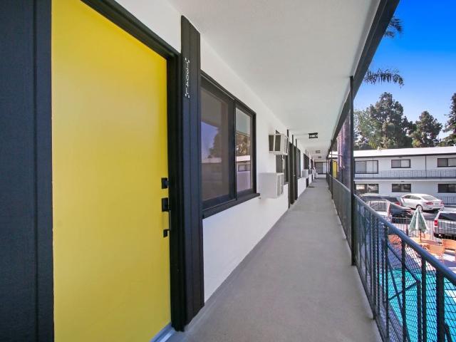 Apartment for rent in Burbank, Los Angeles County
