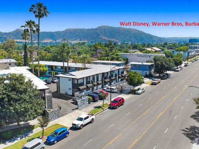 Apartment for rent in Burbank, Los Angeles County