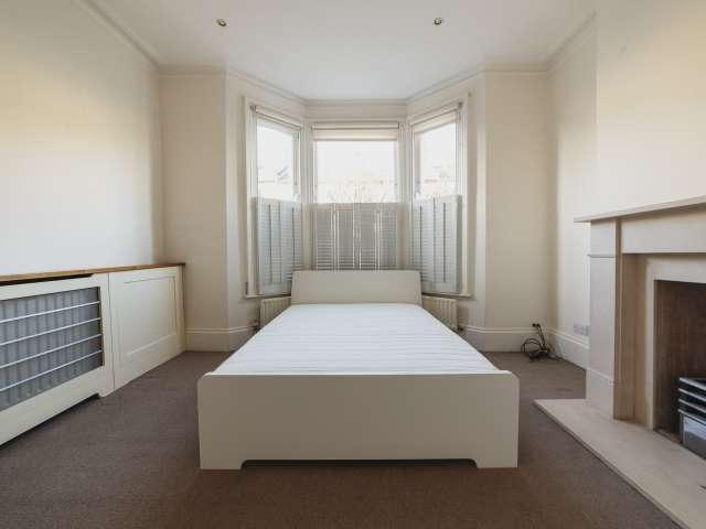 Room for rent in Fulham, Greater London