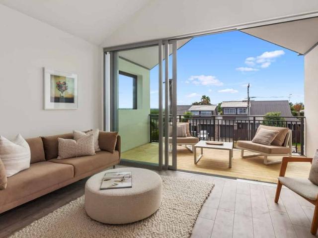 House for rent in Oratia