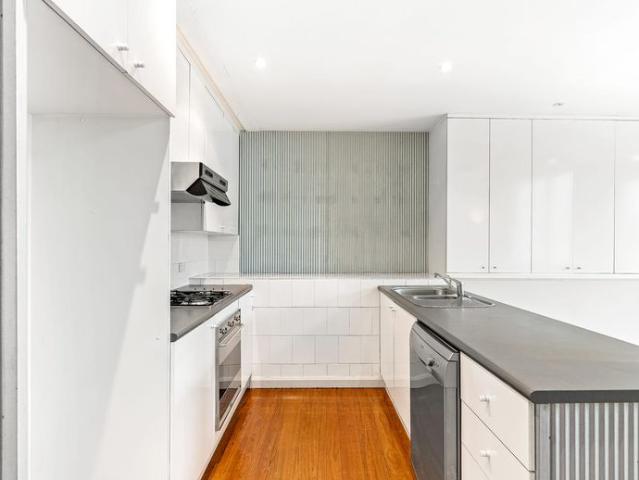 Townhouse for rent in Sydney, New South Wales