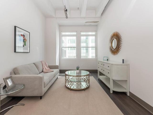 Condo for rent in Chicago Park, Illinois