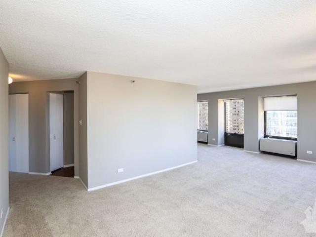 Apartment for rent in Chicago Park, Illinois