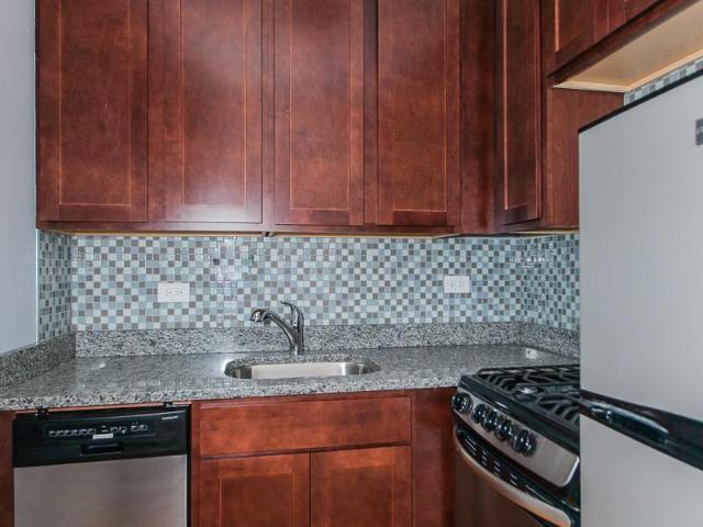Condo for rent in Chicago Park, Illinois