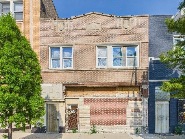 House for sale in Chicago, Cook County