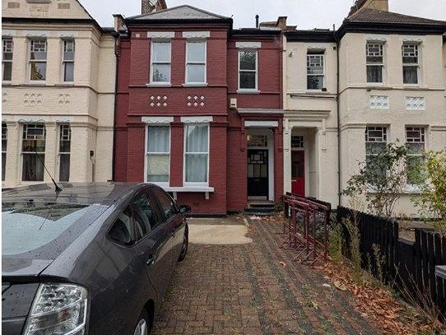 House for rent in London Borough of Brent, Greater London